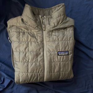 super nice Patagonia winter coat!